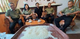 Jajaran investor padi Japonica mempromosikan beras asal Jepang ini di Banyuwangi, Rabu (15/6/2022).