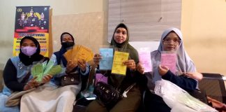 Wali murid MIN 1 Sobo, Banyuwangi melapor ke Polresta Banyuwangi, Selasa (27/9/2022) siang.