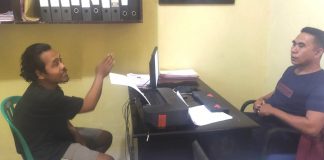 Pelaku curas di rumah janda di Tegalsari, Banyuwangi diperiksa penyidik Polsek Tegalsari.