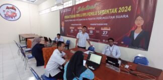 Pelamar anggota PPK mulai mendaftar di Kantor KPUD Banyuwangi, Senin (21/11/2022) siang/udi
