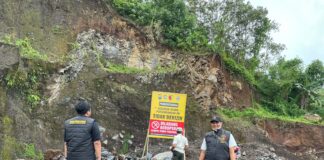 Penutupan galian C ilegal di sejumlah kecamatan di Banyuwangi, Kamis (22/12/2022) siang.