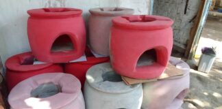 Tungku beton mulai diburu warga Banyuwangi akibat kelangkaan gas elpiji 3 kg. (foto/ist)