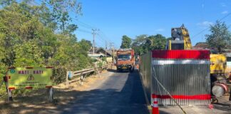 Pembangunan jembatan di jalur pantura Banyuwangi. (foto/ist)