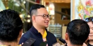 Pengusaha muda Banyuwangi, Ade M.Rizki nyaleg lewat Golkar. (foto/ist)