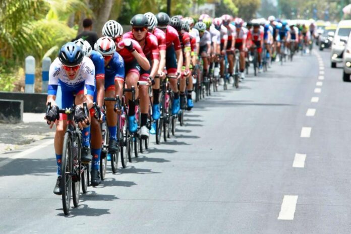 Pembalap International Tour de Banyuwangi Ijen (ITdBI). (Foto/dok)