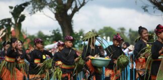 Anak-anak di Banyuwangi dikenalkan berbagai permainan tradisional untuk mengurangi ketergantungan gadget. (Foto/Humas Pemkab Banyuwangi)