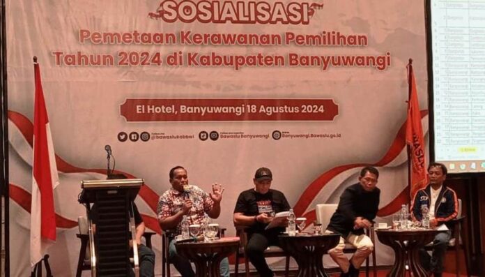WhatsApp Image 2024-08-18 at 08.08.25 Bawaslu Banyuwangi menggelar sosialisasi potensi kerawanan Pilkada serentak 2024, Minggu (18/8/2024).(Foto/udi)