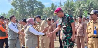 Apel dan simulasi siaga bencana tsunami di Dusun Pancer, Desa Sumberagung, Kecamatan Pesanggaran, Banyuwangi, Selasa (27/8/2024). (Foto/ist)