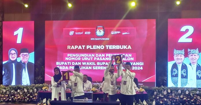 no urut KPU Banyuwangi menggelar pengundian nomor urut paslon Pilkada, Senin (23/9/2024). (Foto/udi)