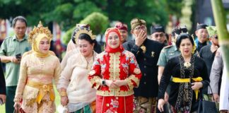Bupati Banyuwangi Ipuk Fiestiandani disela Harjaba ke-235, Rabu (18/12/2024) lalu. (Foto/Humas Pemkab Banyuwangi)