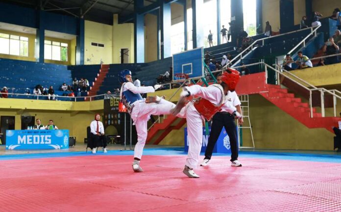Kejuaraan Taekwondo Best of The Best Provinsi Jawa Timur (Jatim) digelar di GOR Tawangalun, Banyuwangi, Sabtu (21/12/2024). (Foto/Humas Pemkab Banyuwangi)