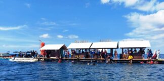 Obyek wisata Bangsring Under Water di Desa Bangsring, Kecamatan Wongsorejo, Banyuwangi yang menjadi favorit wisatawan berlibur di akhir tahun. (Foto/dok)