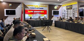 Rakor persiapan pengamanan kegiatan ABBWI dan BBWI di Polresta Banyuwangi, Rabu (11/12/2024). (Foto/Humas Polresta Banyuwangi)