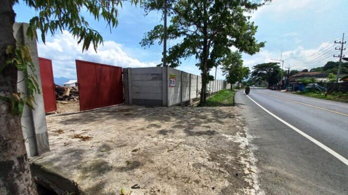 tambak Proyek tambak di Dusun Selogiri, Desa Ketapang, Kecamatan Kalipuro, Banyuwangi yang diprotes warga. (Foto/ist)