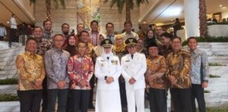 Bupati Banyuwangi Ipuk Fiestiandani bersama Wabup Mujiono resmi dilantik di Istana Negara, Kamis (20/2/2025). (Foto/udi)