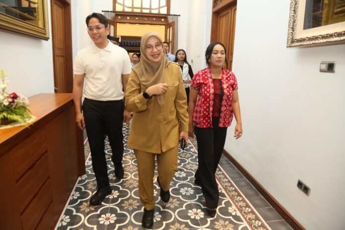1000351765 Bupati Lampung Selatan Radityo Egi Pratama berkunjung ke Banyuwangi untuk sharing pengembangan pariwisata, Senin (14/7/2025). (Foto/Humas Pemkab Banyuwangi)