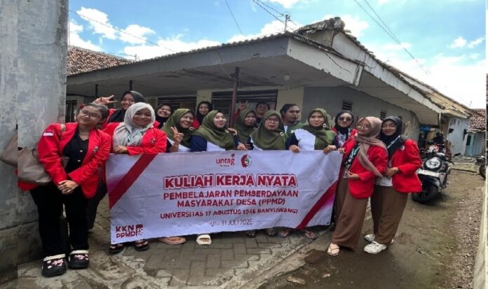 Mahasiswa Untag’45 Banyuwangi menggelar KKN di Desa Benelan Kidul, Kecamatan Singojuruh. (Foto/ist)