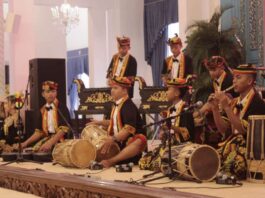 Penampilan perkusi Using yang mengiringi berbagai acara di Kabupaten Banyuwangi. (Foto/ist)