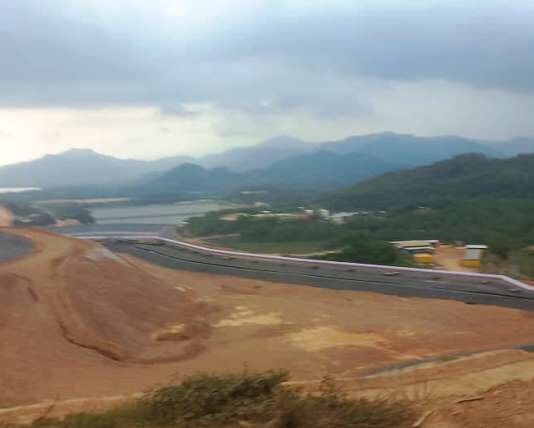 Aktivitas pertambangan emas Tumpangpitu di Desa Sumberagung, Kecamatan Pesanggaran, Banyuwangi. (Foto/udi)