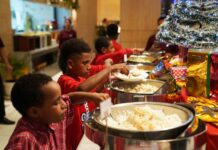 Rayakan Natal, Midtown Residence Surabaya Gelar Three Lighting Ceremony