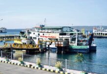Rencana Kapal Premium Ketapang – Gilimanuk, Begini Perkembangannya Aktivitas penyeberangan di Pelabuhan Ketapang, Banyuwangi. (Foto/dok)