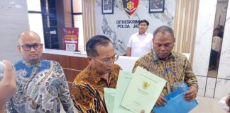 Dilaporkan Bupati Sidoarjo soal Penggelapan Sertifikat, Rahmad Muhajirin Penuhi Panggilan Polda Jatim