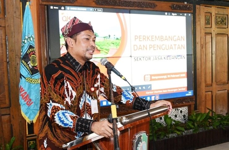 Kepala Kantor OJK Jember, Mohammad Mufid. (Foto/dok)