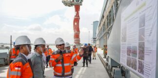 Kunjungi Proyek Dermaga SIG di Tuban, Wapres Gibran Harap Segera Beroperasi