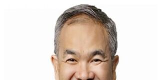 Dahsyatnya Silaturahim, Dapat Kemudahan Tukar Uang Baru