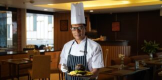 Nikmatnya Burger Rawon di Alana Surabaya