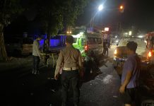 Tabrakan Maut di Depan Mapolres Blitar, Satu Pengendara Motor Kritis
